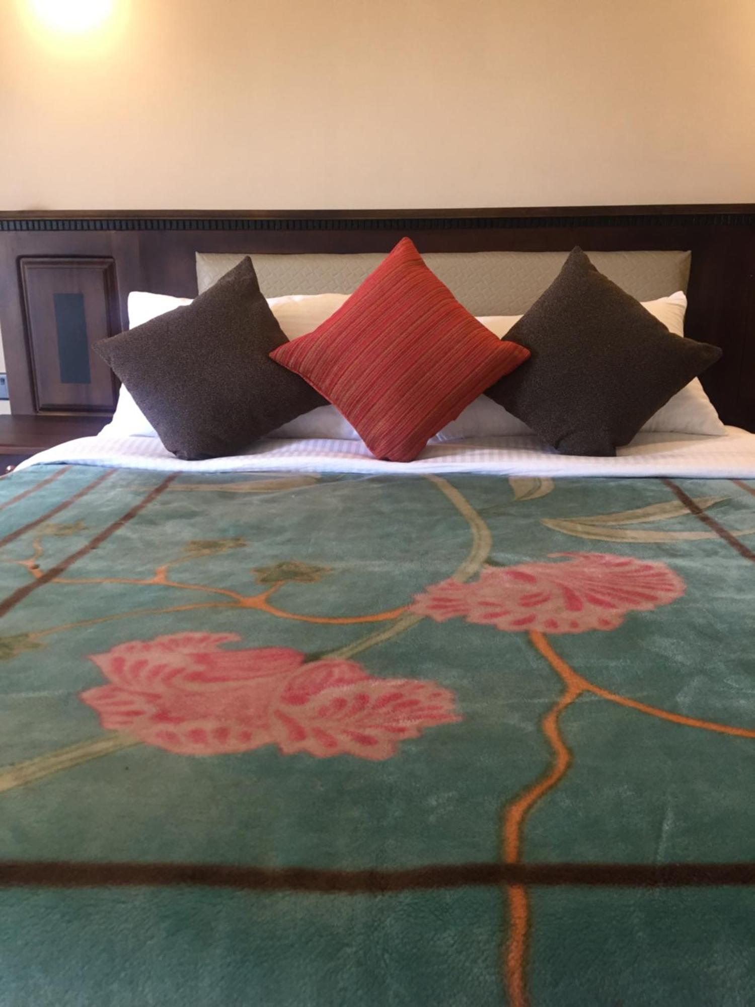 Hotel Suriya Guest Nuwara Eliya Exterior foto