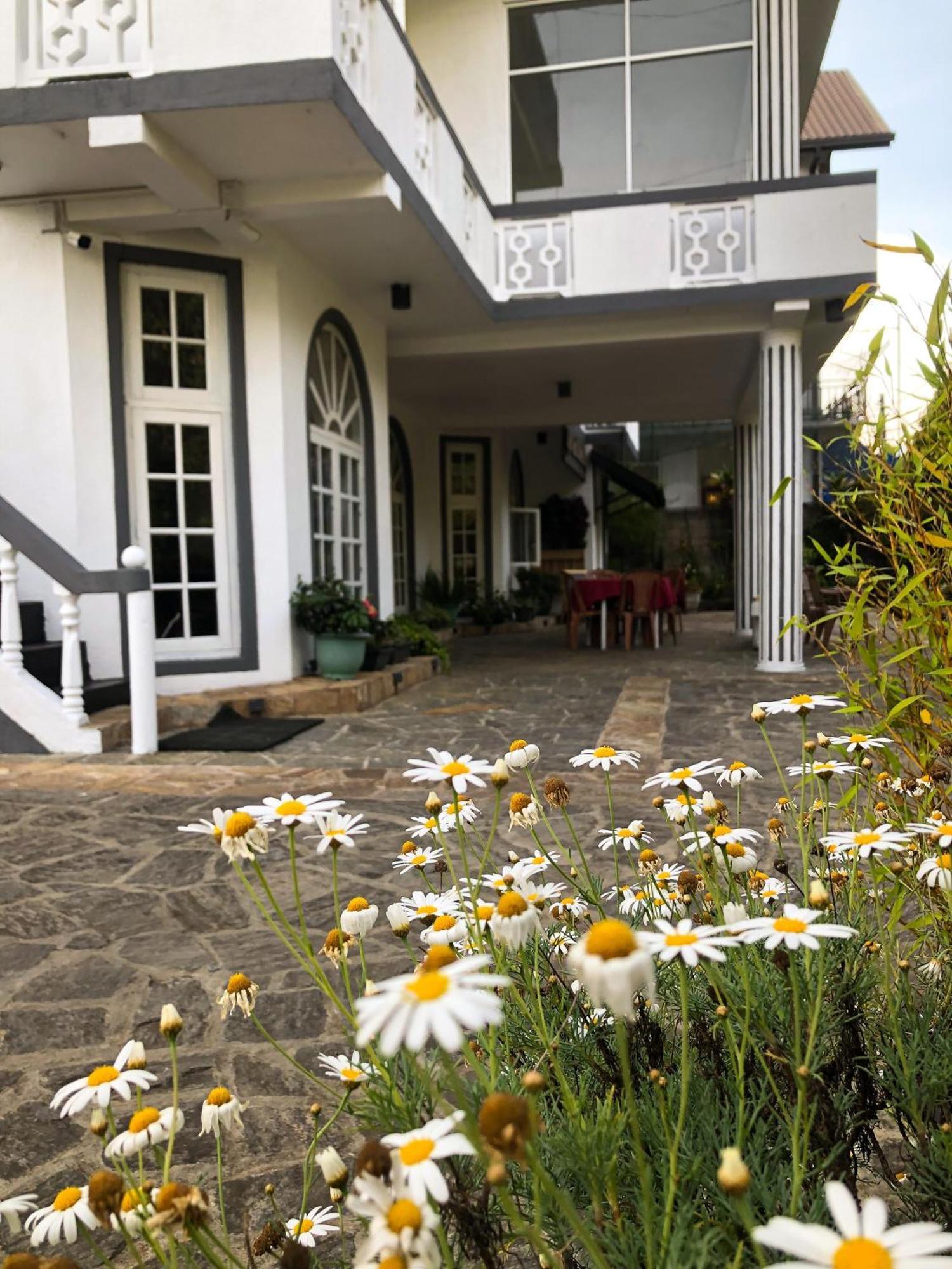 Hotel Suriya Guest Nuwara Eliya Exterior foto