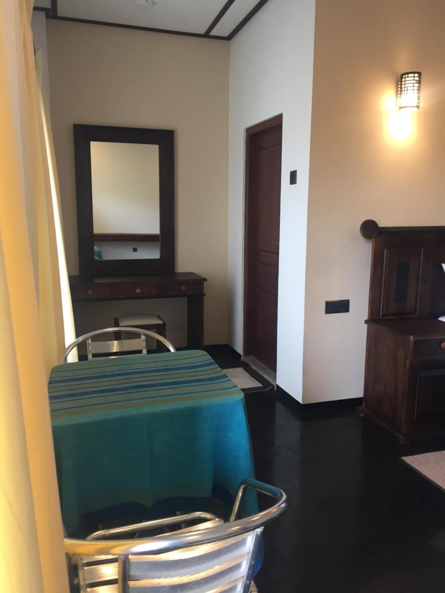 Hotel Suriya Guest Nuwara Eliya Exterior foto